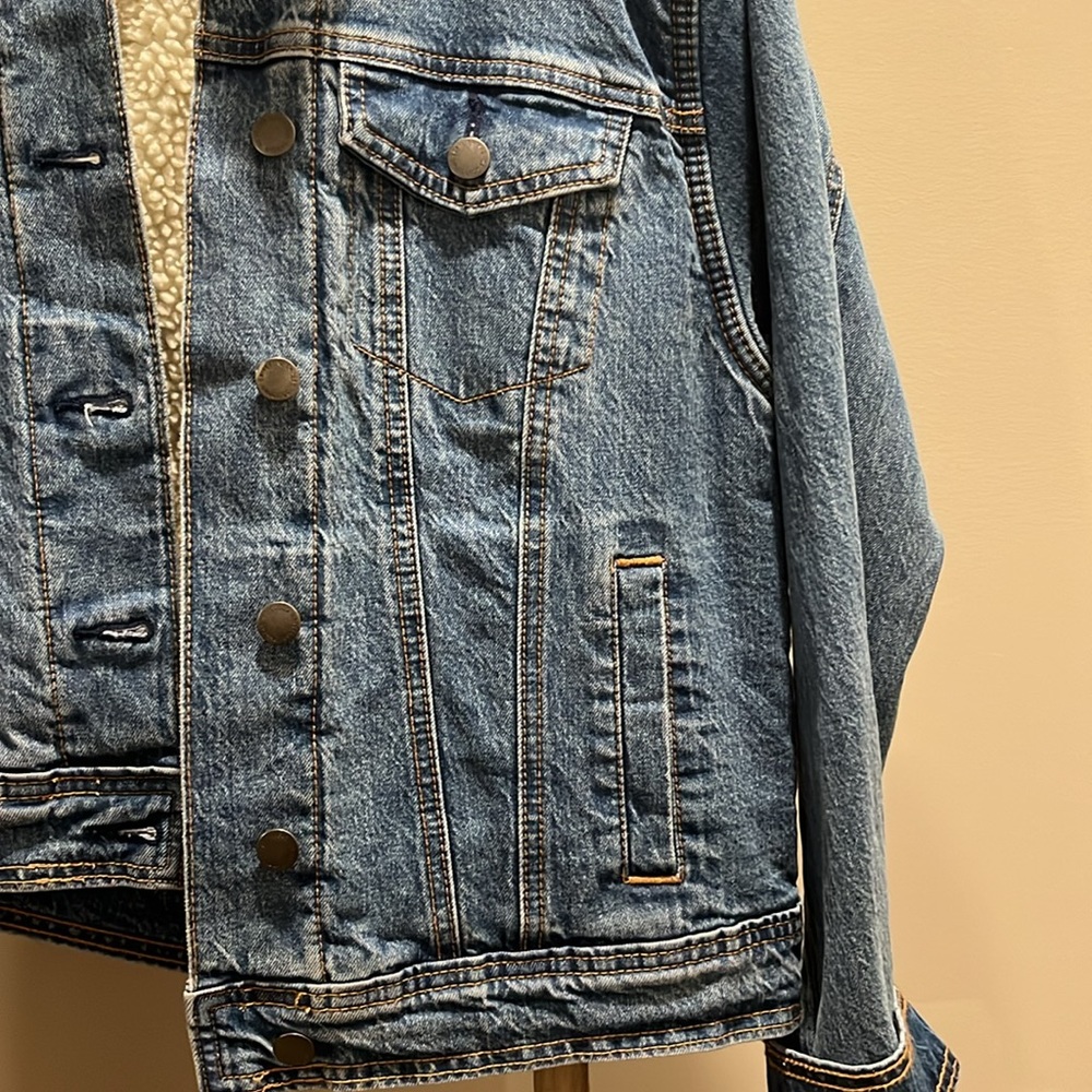 Universal Thread Denim Jacket - Picture 5 of 5